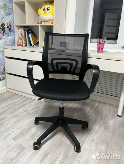 Офисное компьютерное кресло стул новое