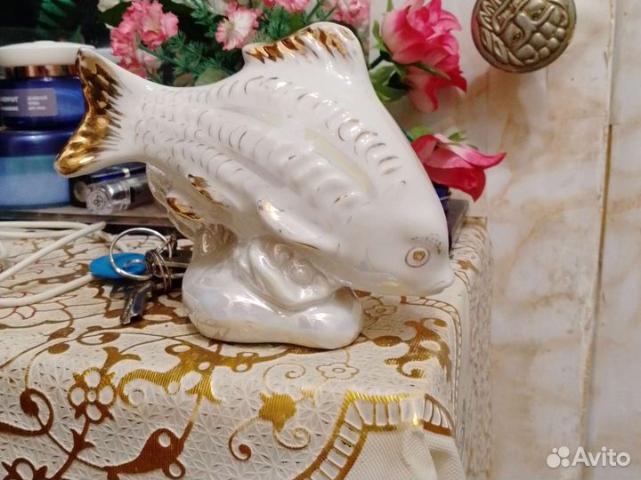 Фарфоровая статуэтка времен СССР