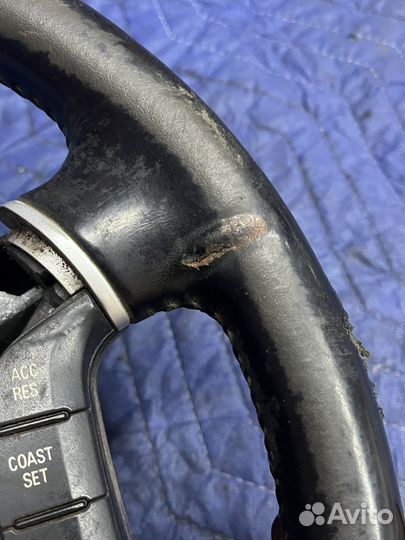 Руль с кнопками Mitsubishi Pajero 4