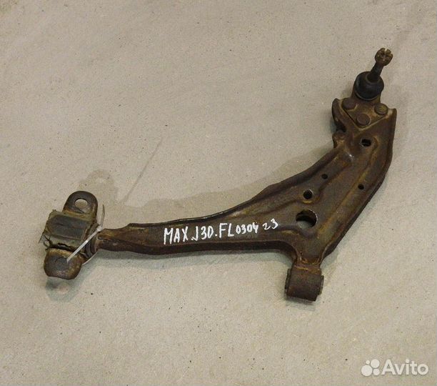 Рычаг передний левый Nissan Maxima J30 3.0