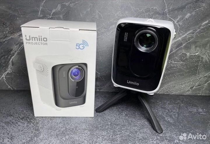 Проектор Umiio Pro