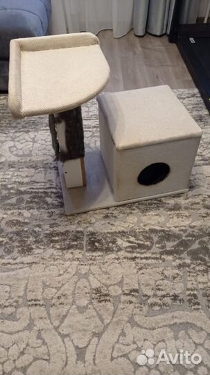 Домик для кошки с когтеточкой бу