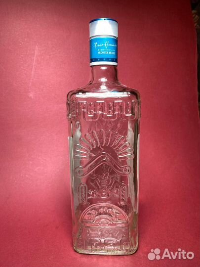 Бутылки стеклянные