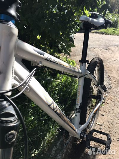 Велосипед горный norco