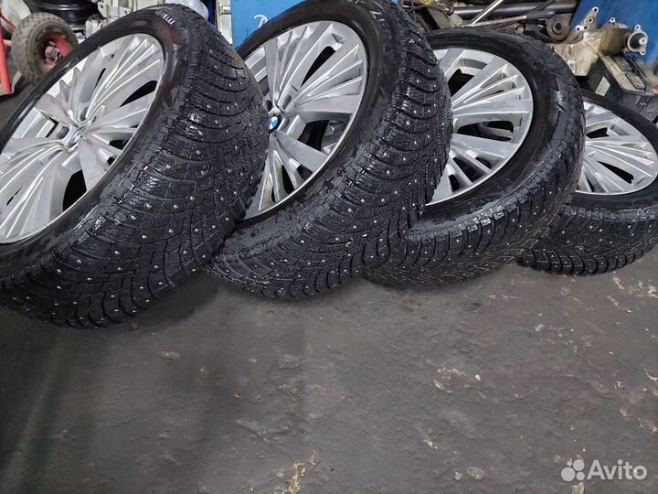 Pirelli Ice Zero 2 245/50 R19