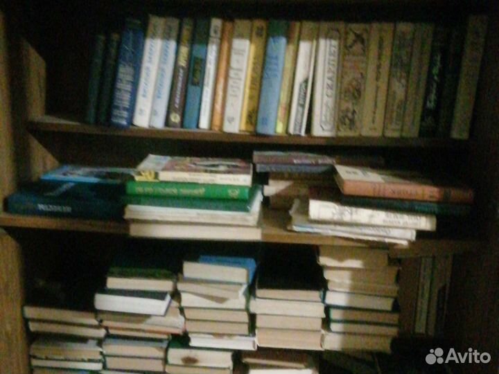 Книги разных авторов, на любой вкус