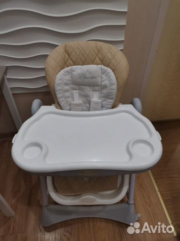 Детский стульчик для кормления