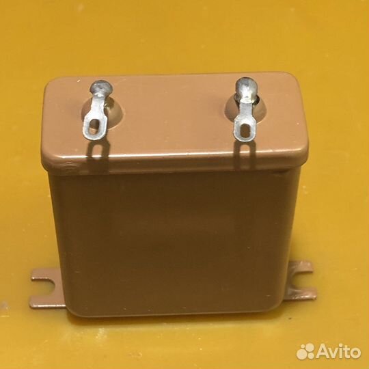 Конденсаторы мбгп - 2 (2 мкф. х 400 В) новые