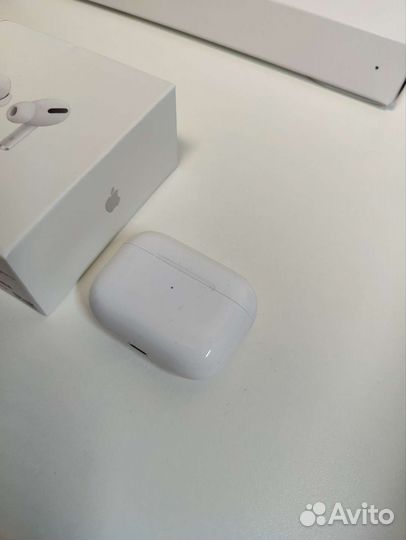 Беспроводные наушники