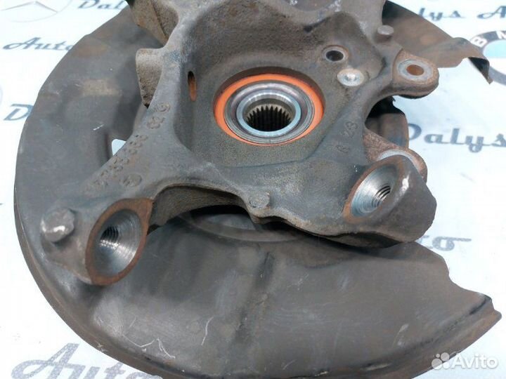 Кулак поворотный задний правый Bmw 320I E90 LCI