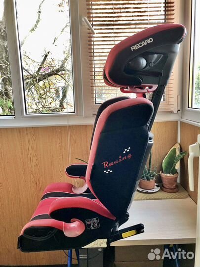 Автокресло recaro monza nova 2
