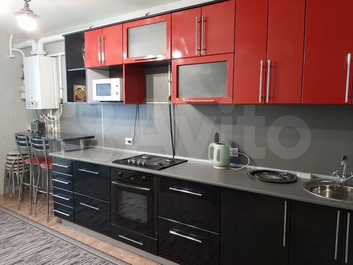 3-к. квартира, 72 м², 1/3 эт.