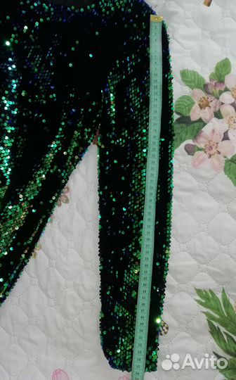 Платье с пайетками