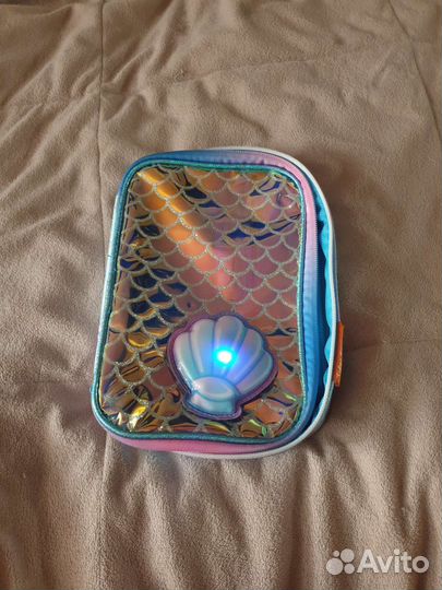 Пенал школьный