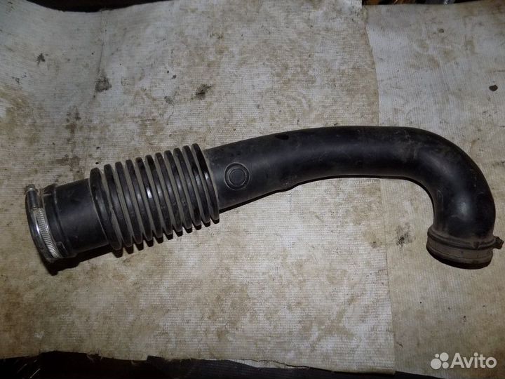 Патрубок воздушного фильтра Focus II 2005-2008