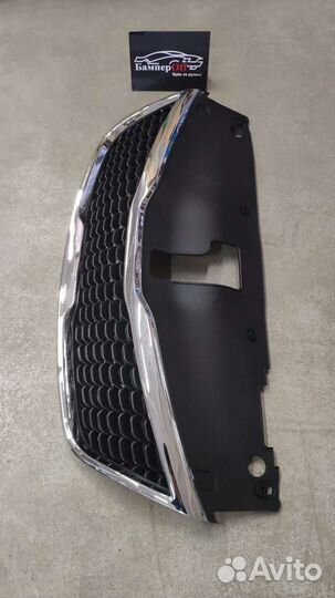 Решетка радиатора Kia Rio III 2015-2017