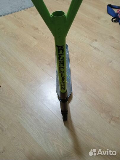 Трюковой самокат