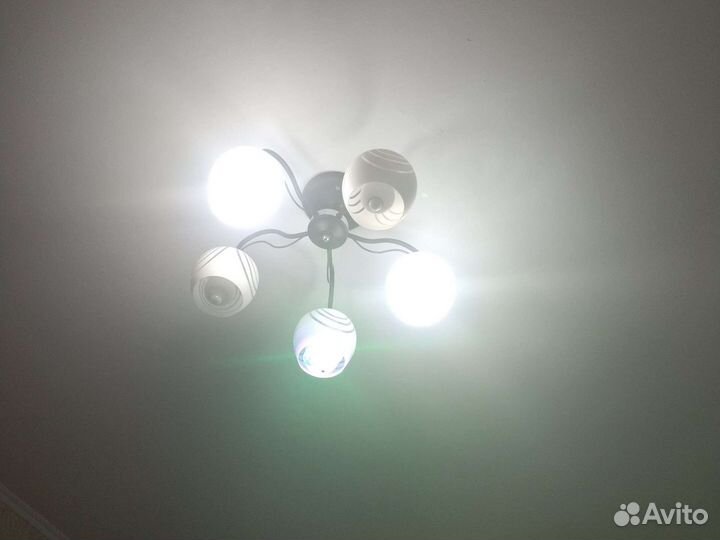 Лампа светодиодная