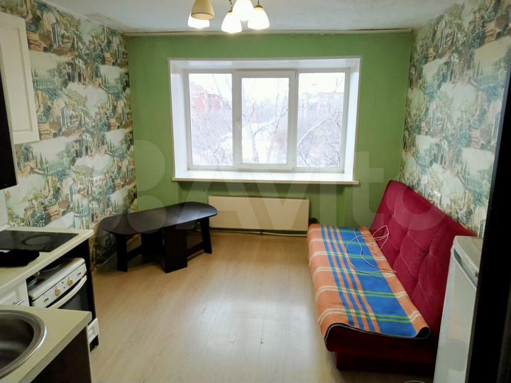 Комната 18 м² в > 9-к., 5/5 эт.