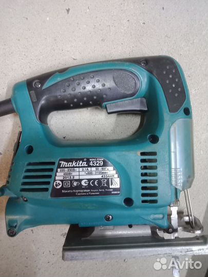 Лобзик makita 4329