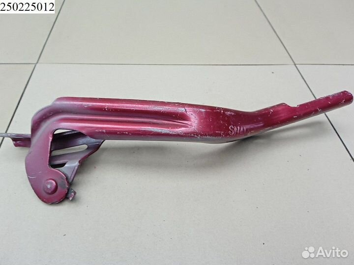 Петля капота левая Honda Civic 4D