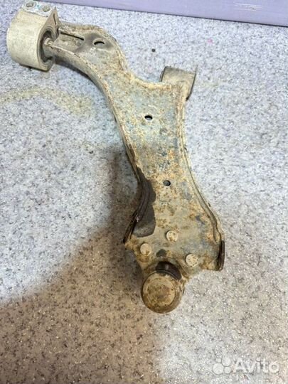 Рычаг передний левый Chevrolet Captiva C140 2.2 TD
