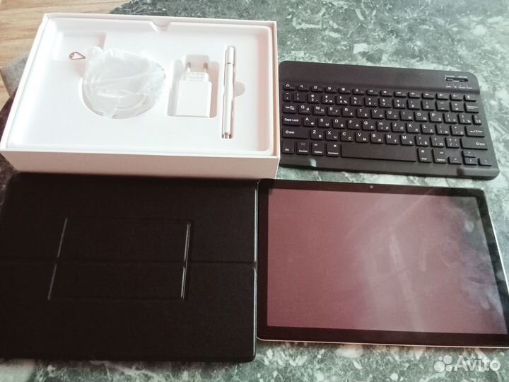 Продам планшет новый