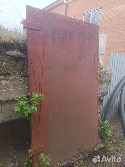 Ворота металлические распашные