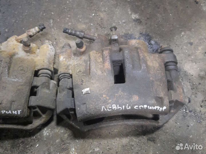 Суппорта Mercedes-Benz Sprinter Classic w909