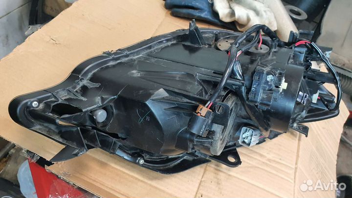 Фара левая субару импреза wrx