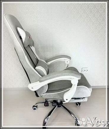 Компьютерное игровое кресло новое