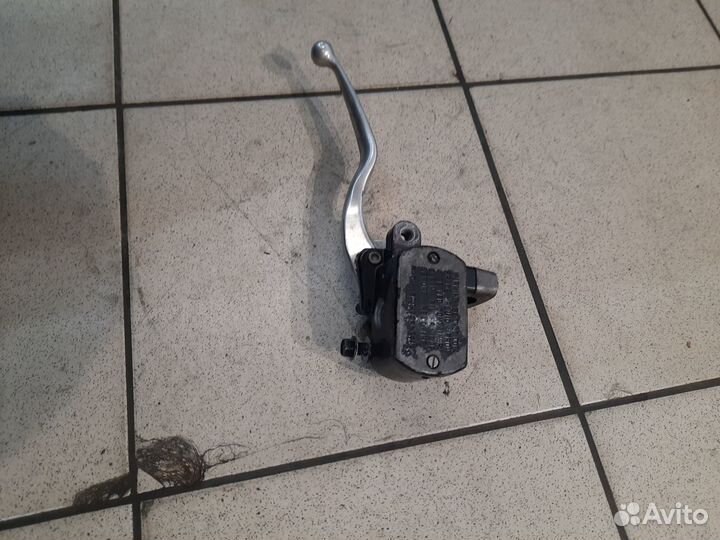 Тормозная машинка Yamaha XVS950 Midnight Star