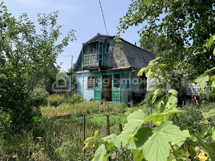 Дача 27,4 м² на участке 5 сот.