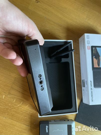 Сендер vaxis atom 500 sdi и монитор vaxis atom a5