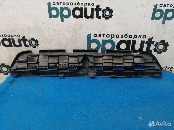 Решетка радиатора 6402A318 Mitsubishi ASX I рест