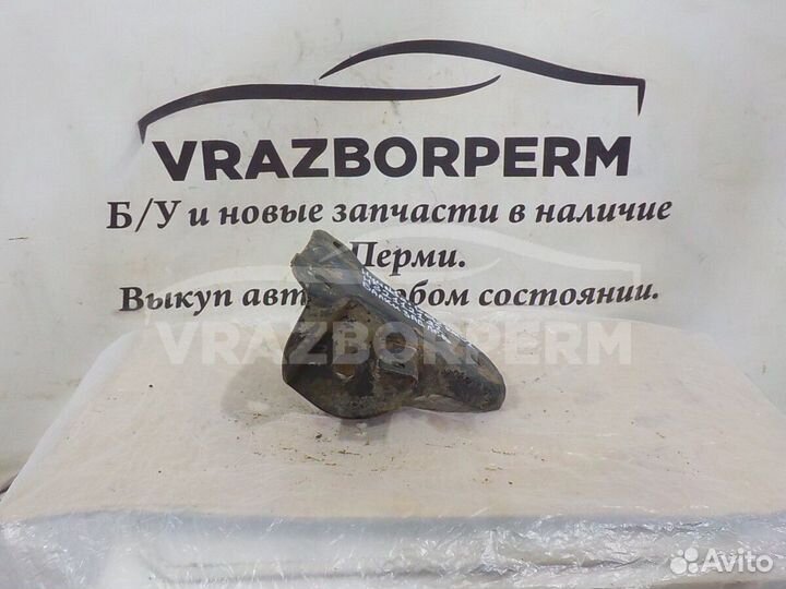 Кронштейн задней балки Hyundai Getz