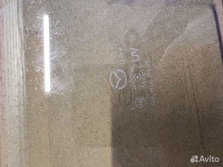Стекло водительской двери Mazda 6 gh