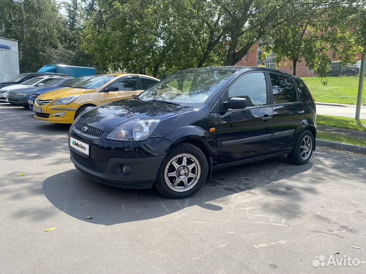 Ford Fiesta 1.4 МТ, 2006, 256 000 км