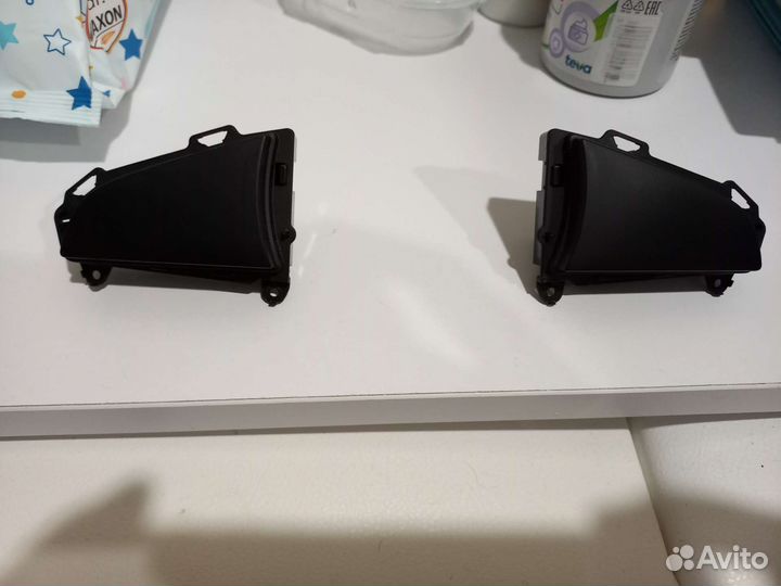 Заглушки на руль Skoda Octavia 7