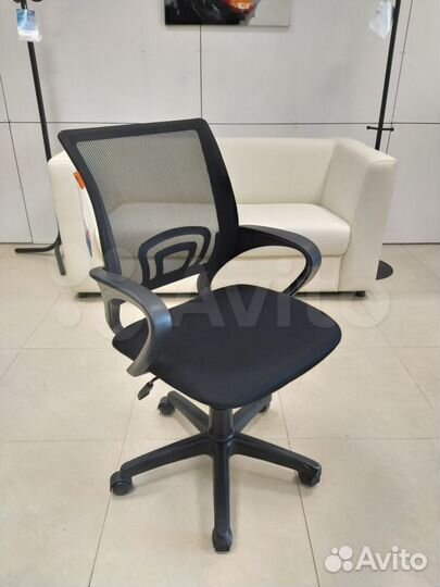 Кресло компьютерное для офиса