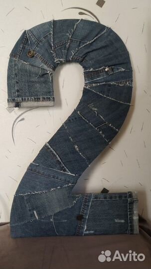 Цифра 2 для фотосессии