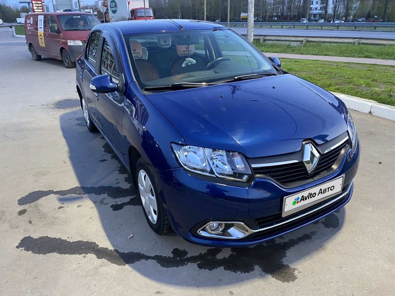 Renault Logan: фото владельца