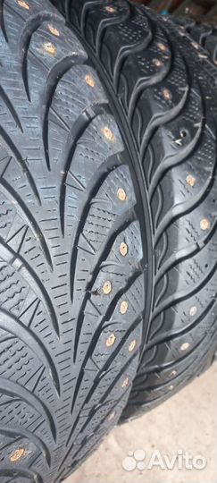 Goodyear UltraGrip 205/60 R16 92T