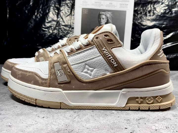 Кроссовки louis vuitton бежевые
