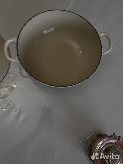 Кастрюля чугунная Le creuset