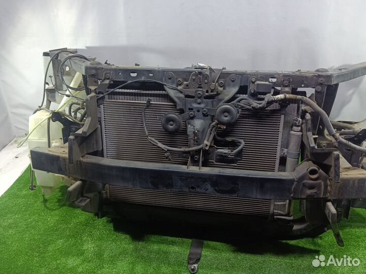 Панель панель Nissan X-trail T31