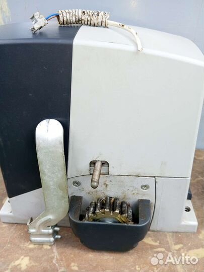 Привод для ворот