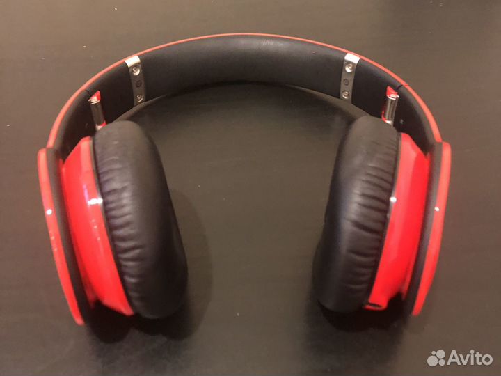 Беспроводные наушники Beats wireless