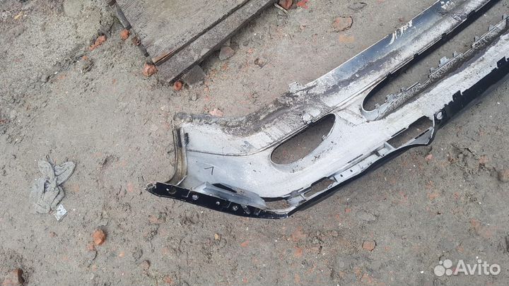 Передний бампер Мерседес w203 C-class доресталинг