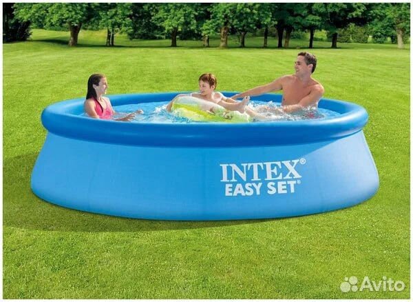 Надувной бассейн